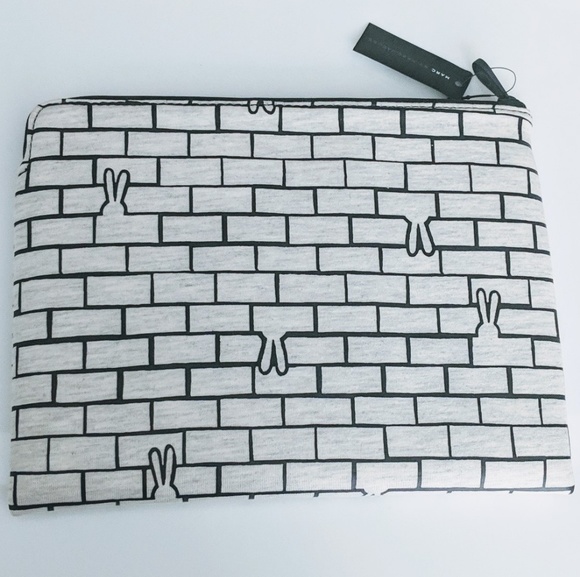 Marc Jacobs Bunny Ears Zip Pouch Bag - Picture 2 of 3